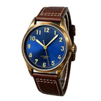 HORAE V Paddock Vesper watch, three-quarter view