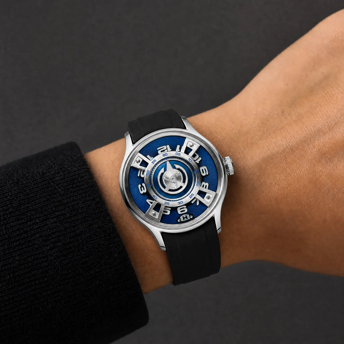 HORAE V Vantage-Axial Cobalt