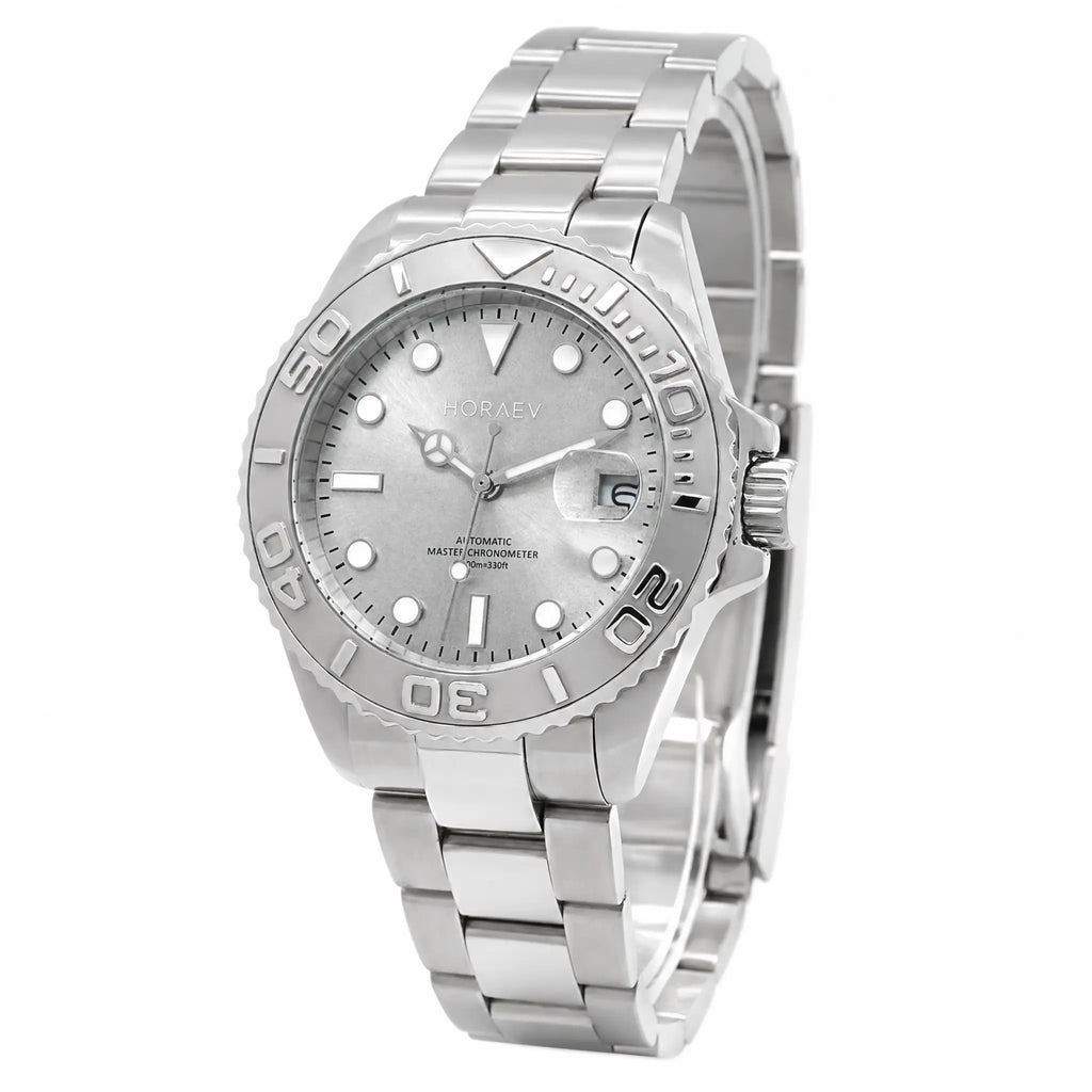HORAE V Paddock Argent watch, three-quarter view