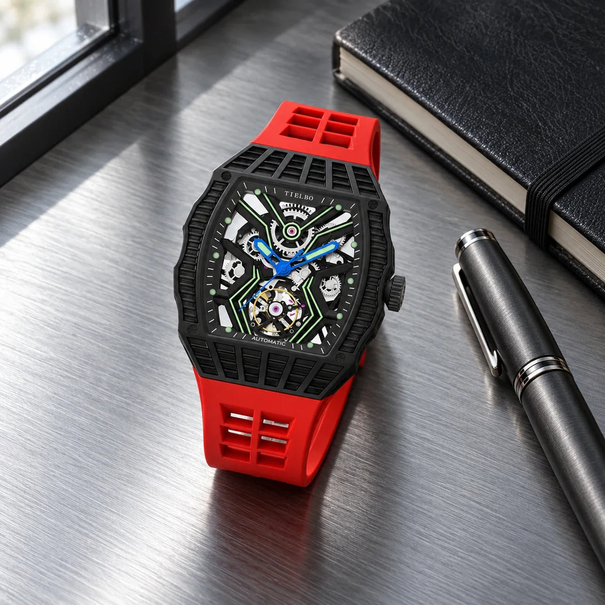 HORAE V × TIELBO Avant Pulse T305M black case red strap desk lifestyle scene