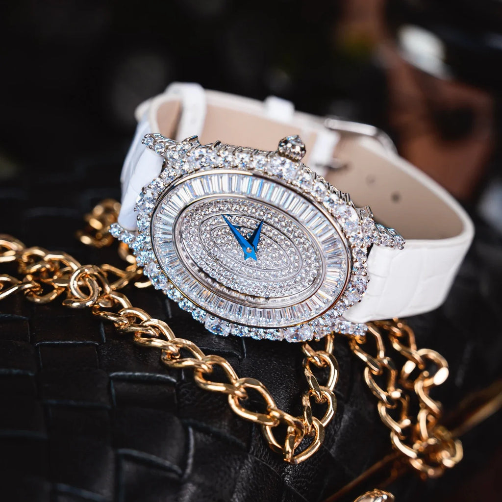HORAE V × TIELBO Starlit Reverie T811L platinum white strap chain macro lifestyle scene