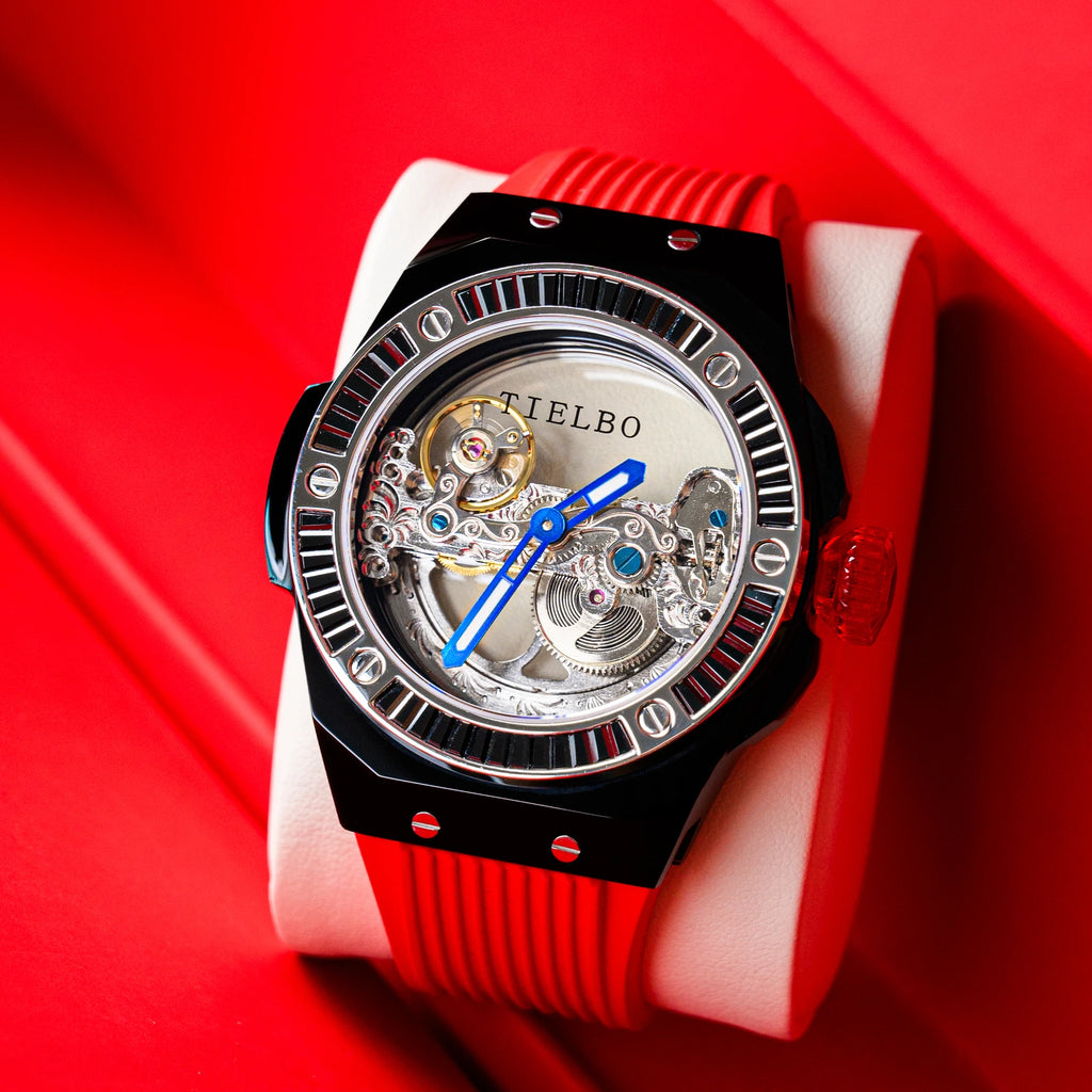T711 red hero lifestyle scene