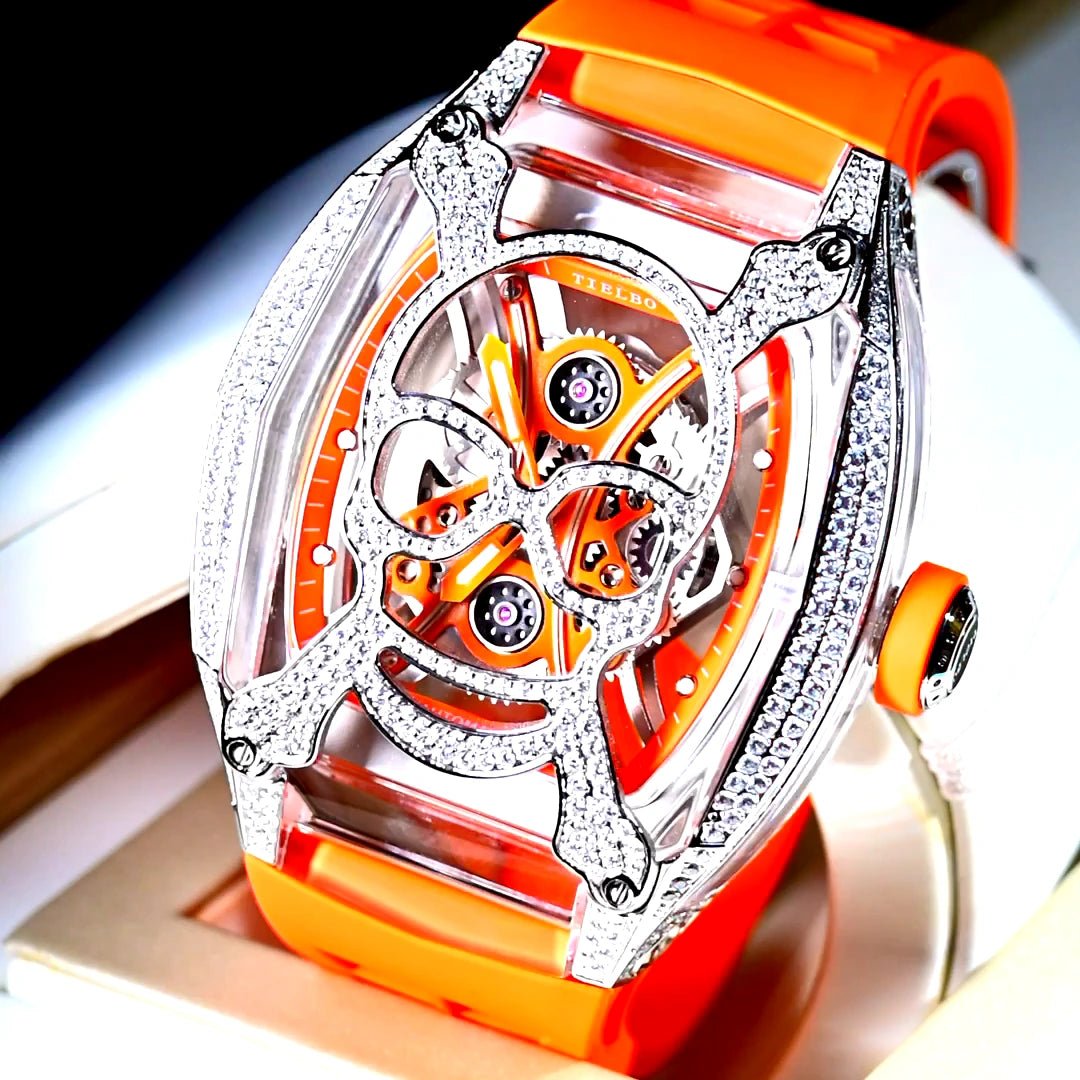 548 Crystal Elements Trace the Full Structure